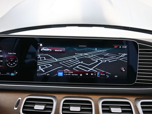 Used 2024 Mercedes-Benz GLE 450 4MATIC image 11