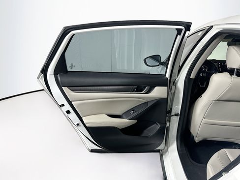 Used 2018 Honda Accord EX-L image 28