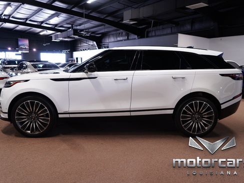 Used 2021 Land Rover Range Rover Velar R-Dynamic S AWD/4WD image 4
