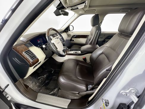 Used 2020 Land Rover Range Rover HSE image 20