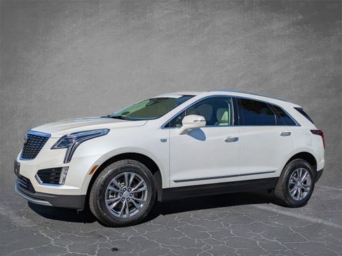 Certified 2022 Cadillac XT5 Premium Luxury image 2