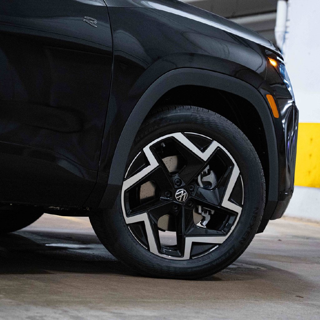 New 2027 Volkswagen Atlas SEL R-Line AWD/4WD image 7