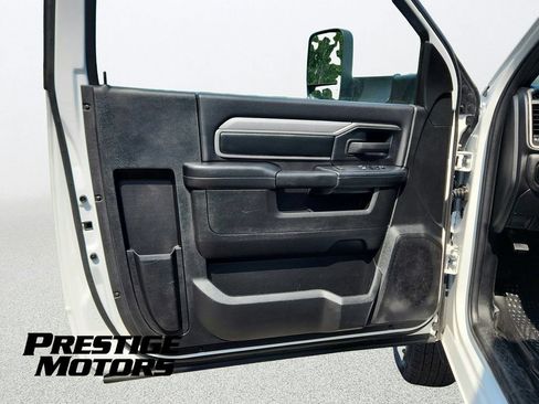 Used 2021 RAM 3500 2WD Regular Cab DRW image 19