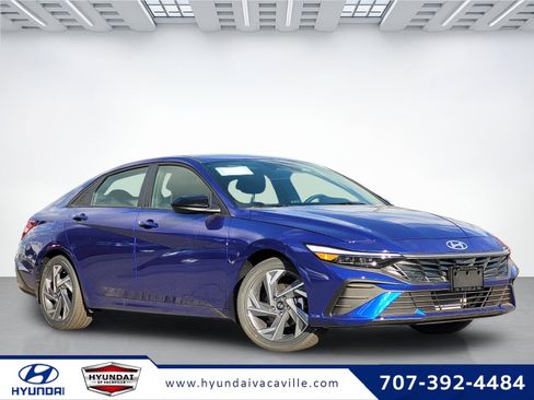 New 2025 Hyundai Elantra Sport image 1