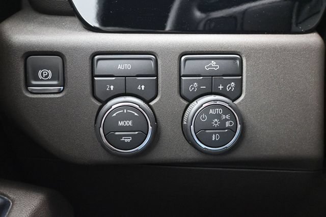 Used 2026 Chevrolet Silverado 1500 RST AWD/4WD image 23