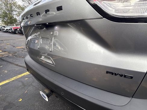 Used 2022 Ford Escape SEL w/ SEL Stealth AWD Package image 8