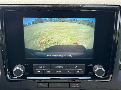 Certified 2024 Nissan Frontier SV AWD/4WD image 5