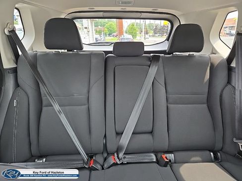 Used 2024 Nissan Rogue S AWD/4WD image 29