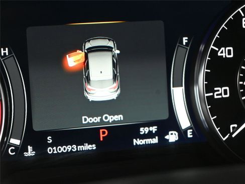 Certified 2025 Acura RDX SH-AWD w/ Technology Package image 3