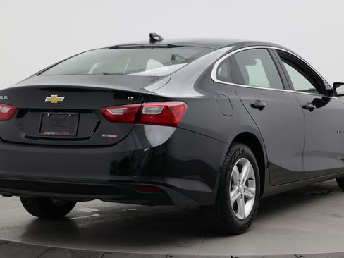 Used 2023 Chevrolet Malibu LT FWD image 11