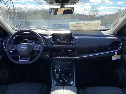 New 2026 Nissan Rogue SV image 16