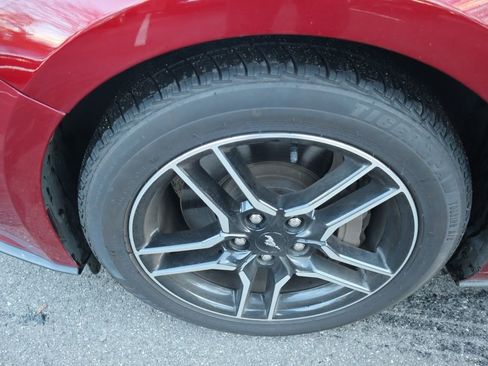 Used 2019 Ford Mustang GT Premium image 11