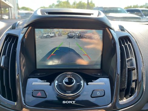 Used 2016 Ford Escape Titanium image 14