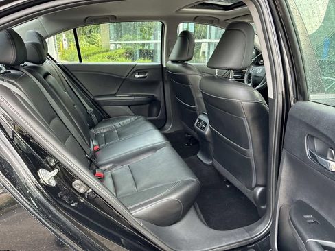 Used 2015 Honda Accord EX-L image 10