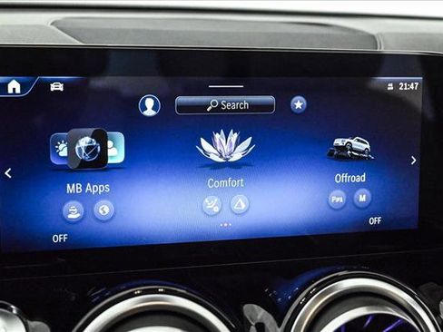 New 2026 Mercedes-Benz GLB 250 4MATIC image 16