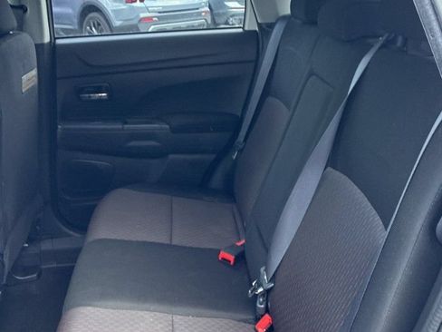 Used 2016 Mitsubishi Outlander Sport SE AWD/4WD image 7