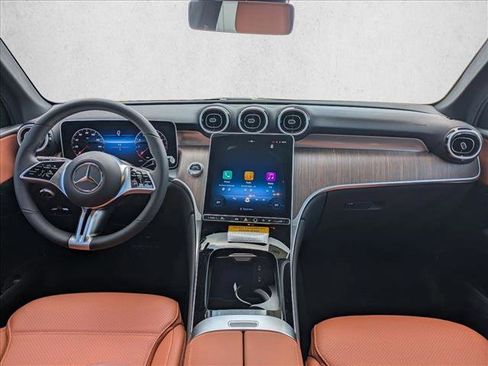 New 2026 Mercedes-Benz GLC 300 image 14