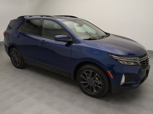 Used 2023 Chevrolet Equinox RS AWD/4WD image 11