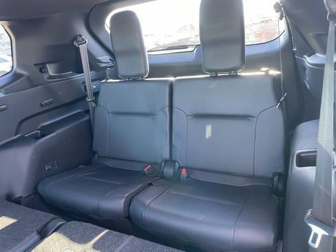 Used 2023 Mitsubishi Outlander SE Black Edition image 9