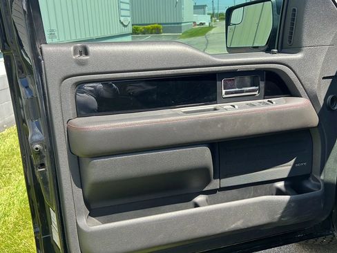 Used 2013 Ford F150 Limited image 23