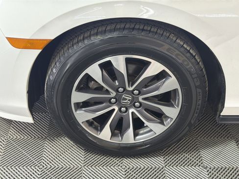 Used 2023 Honda Odyssey EX-L image 12