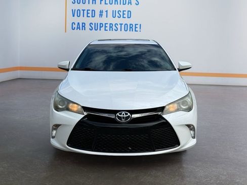 Used 2016 Toyota Camry SE FWD image 9