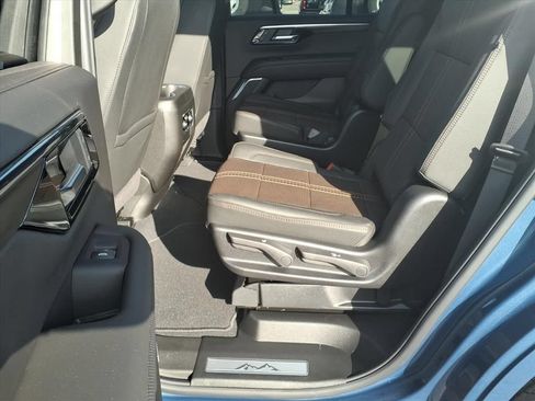 New 2026 Chevrolet Tahoe High Country w/ Sun And Tow Package AWD/4WD image 18