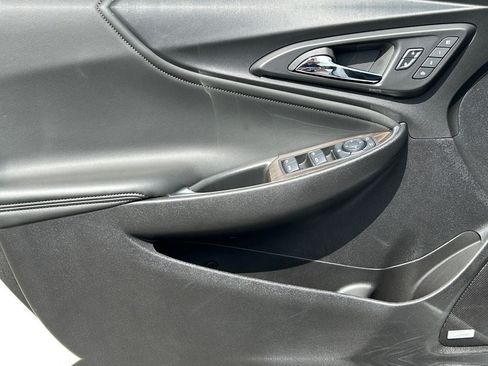 Used 2024 Chevrolet Malibu LT FWD image 20