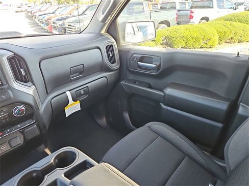 New 2026 Chevrolet Silverado 1500 Custom Trail Boss w/ Turbomax Blackout Package image 10