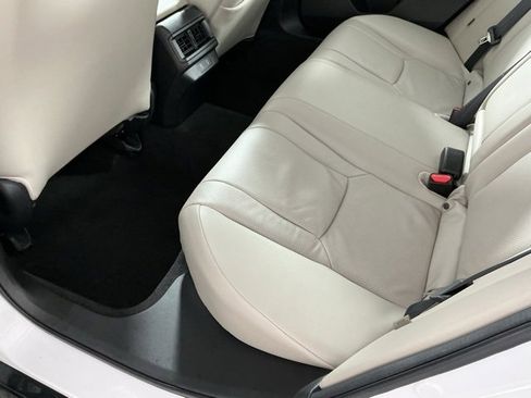 Used 2023 Honda Accord EX-L image 10