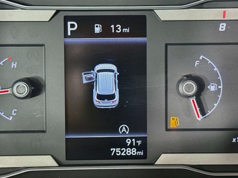 Used 2023 Hyundai Tucson SEL FWD image 14