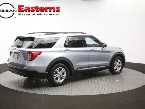 Used 2023 Ford Explorer XLT RWD image 36