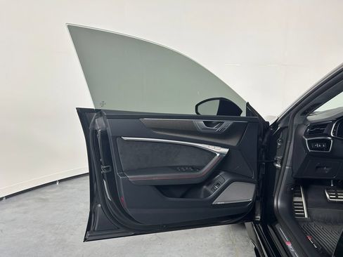 Used 2023 Audi RS 7 Sportback w/ Black Optic Package AWD/4WD image 14