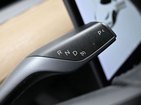 Used 2021 Tesla Model 3 Standard Range Plus image 20