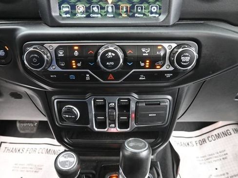 Used 2023 Jeep Wrangler Unlimited Sahara w/ Dual Top Group AWD/4WD image 16