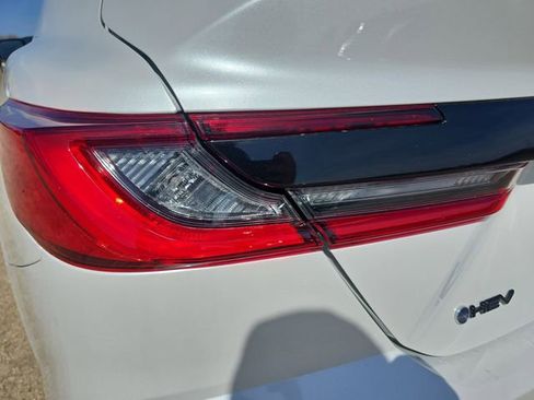 Used 2025 Toyota Camry XSE w/ Premium Plus Package image 34