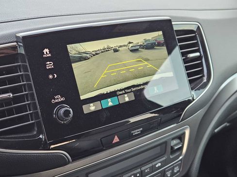 Certified 2023 Honda Passport EX-L image 18