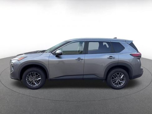 Used 2026 Nissan Rogue SV AWD/4WD image 9