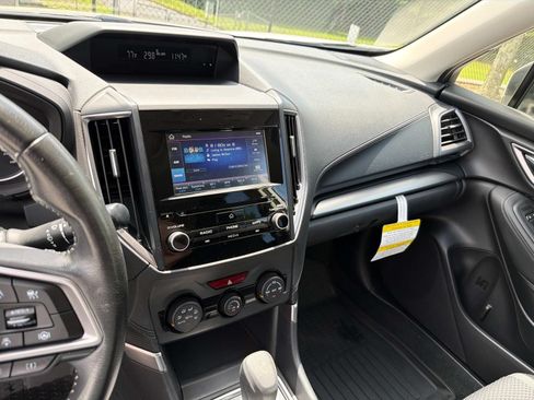 Certified 2023 Subaru Forester Premium AWD/4WD image 30