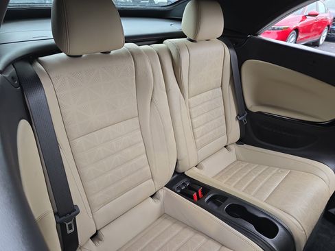 Used 2016 Buick Cascada Premium image 12