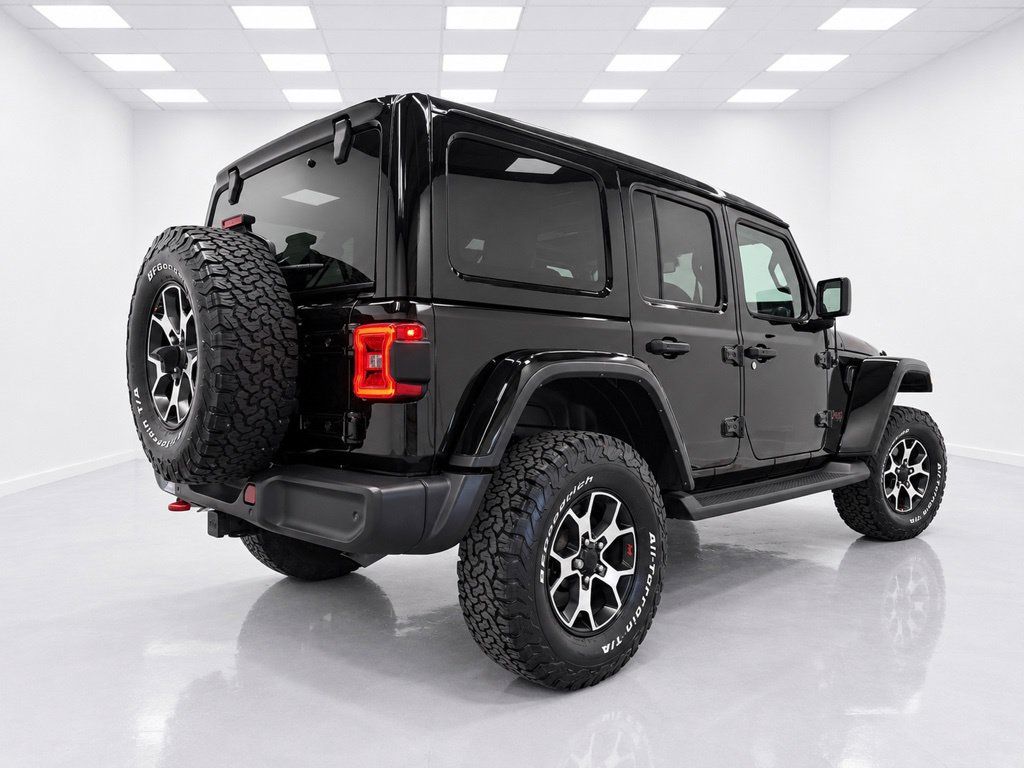 Used 2022 Jeep Wrangler Unlimited Rubicon w/ Advanced Safety Group AWD/4WD image 14