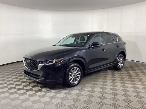 Used 2025 MAZDA CX-5 AWD 2.5 S w/ Preferred Package image 5