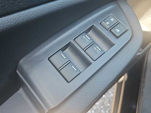 Certified 2025 Honda Passport Black Edition image 15