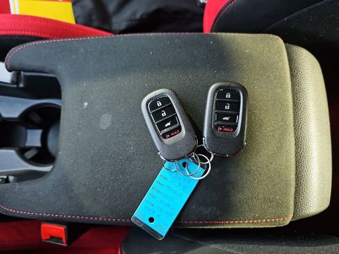 Used 2025 Honda Civic Type R image 18