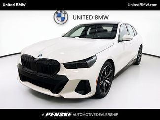 New 2026 BMW 540i xDrive 540i xDrive w/ M Sport Package video 1