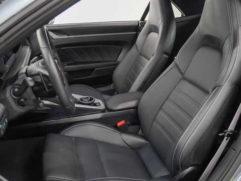 Certified 2025 Porsche 911 Carrera image 19