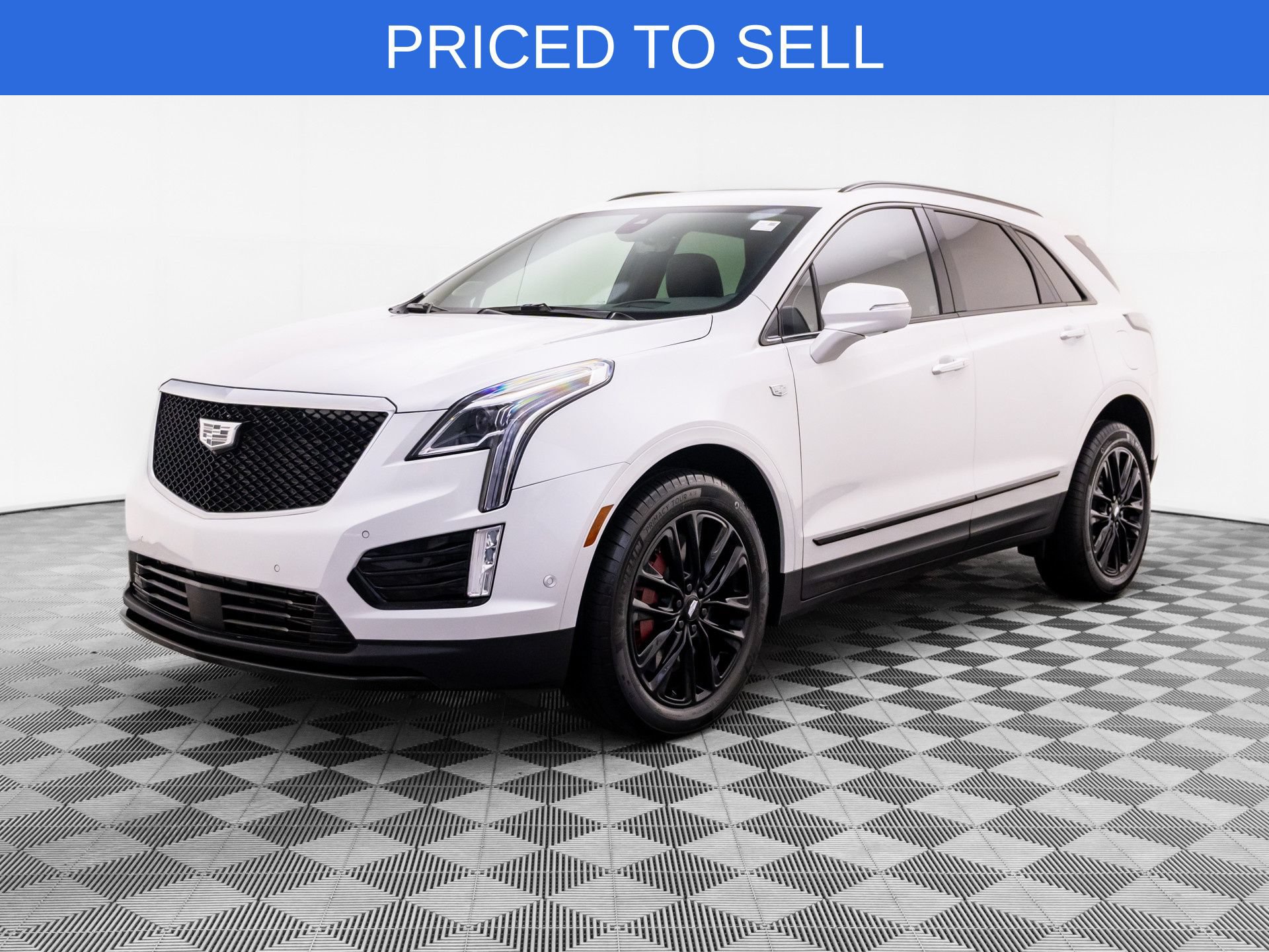 Certified 2026 Cadillac XT5 Sportv w/ LPO, Onyx Lite Package AWD/4WD 360° Tour