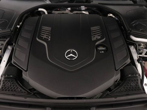 New 2026 Mercedes-Benz S 580 4MATIC Sedan image 9