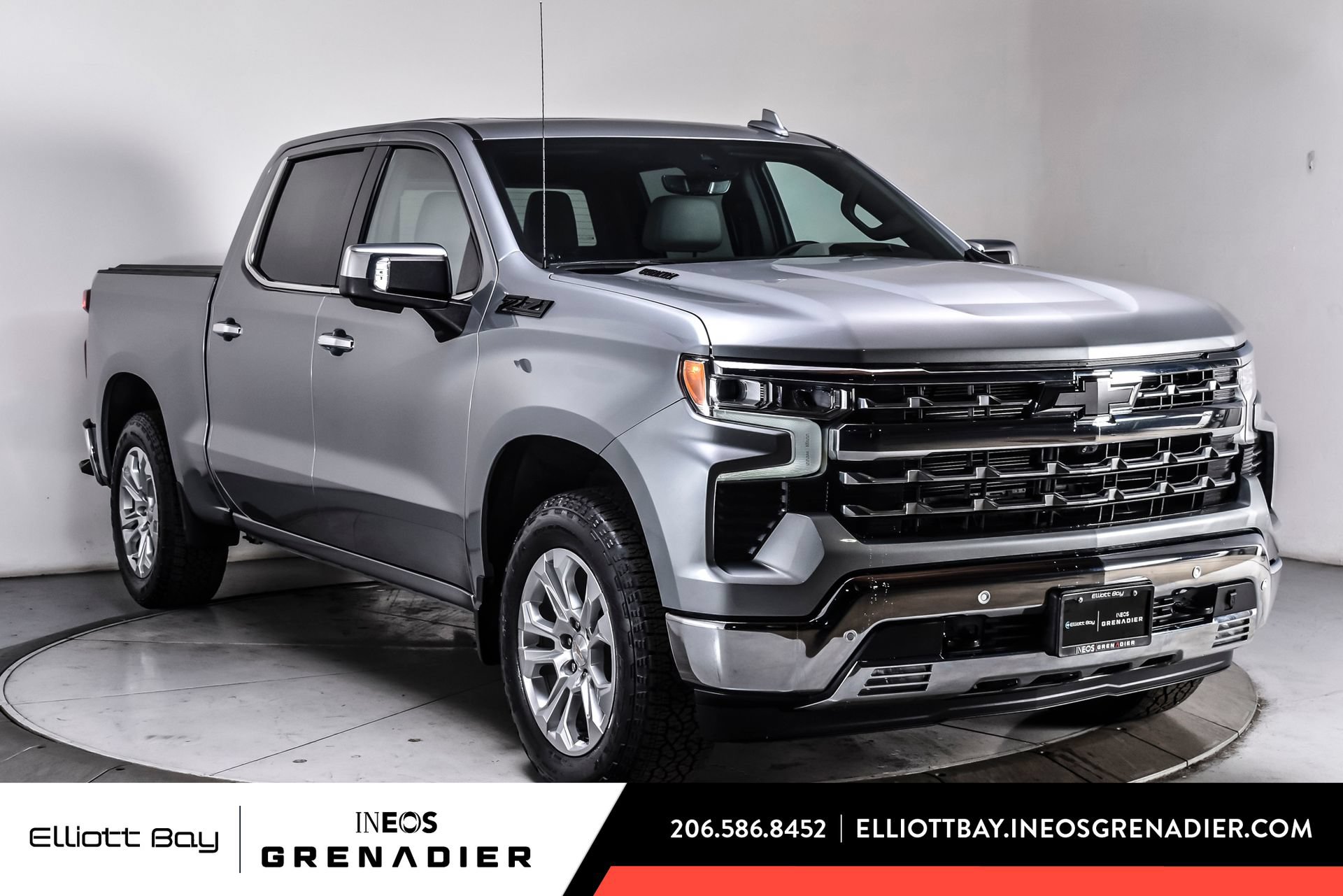 Used 2024 Chevrolet Silverado 1500 LTZ w/ LTZ Premium Package AWD/4WD image 1