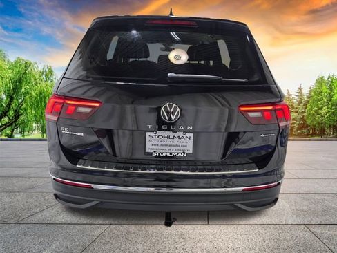 Certified 2023 Volkswagen Tiguan SE AWD/4WD image 5